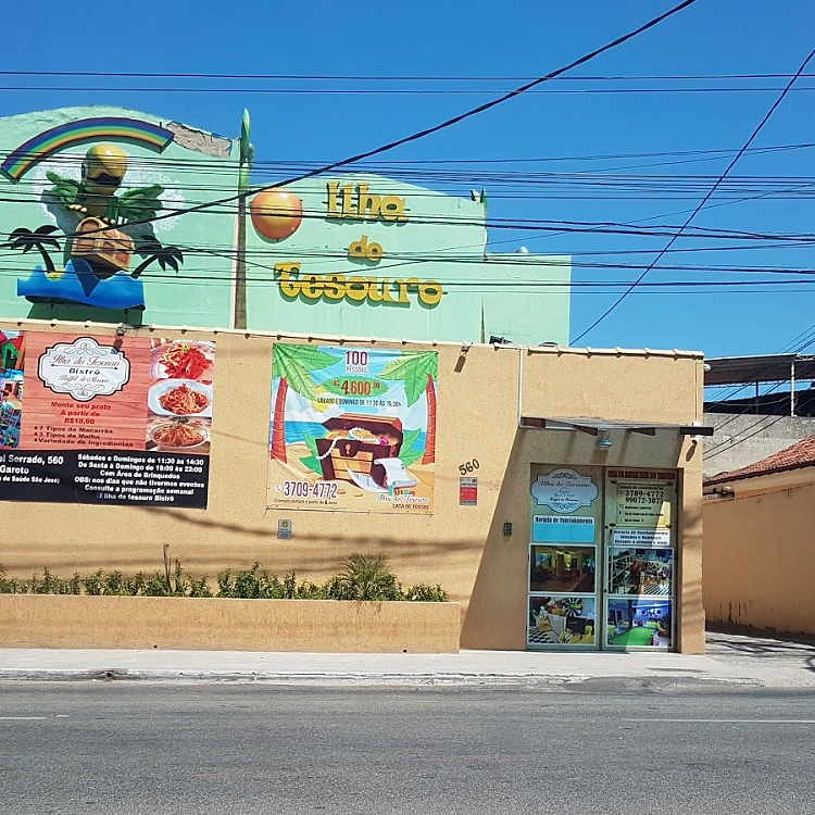 Treasure Island Party House